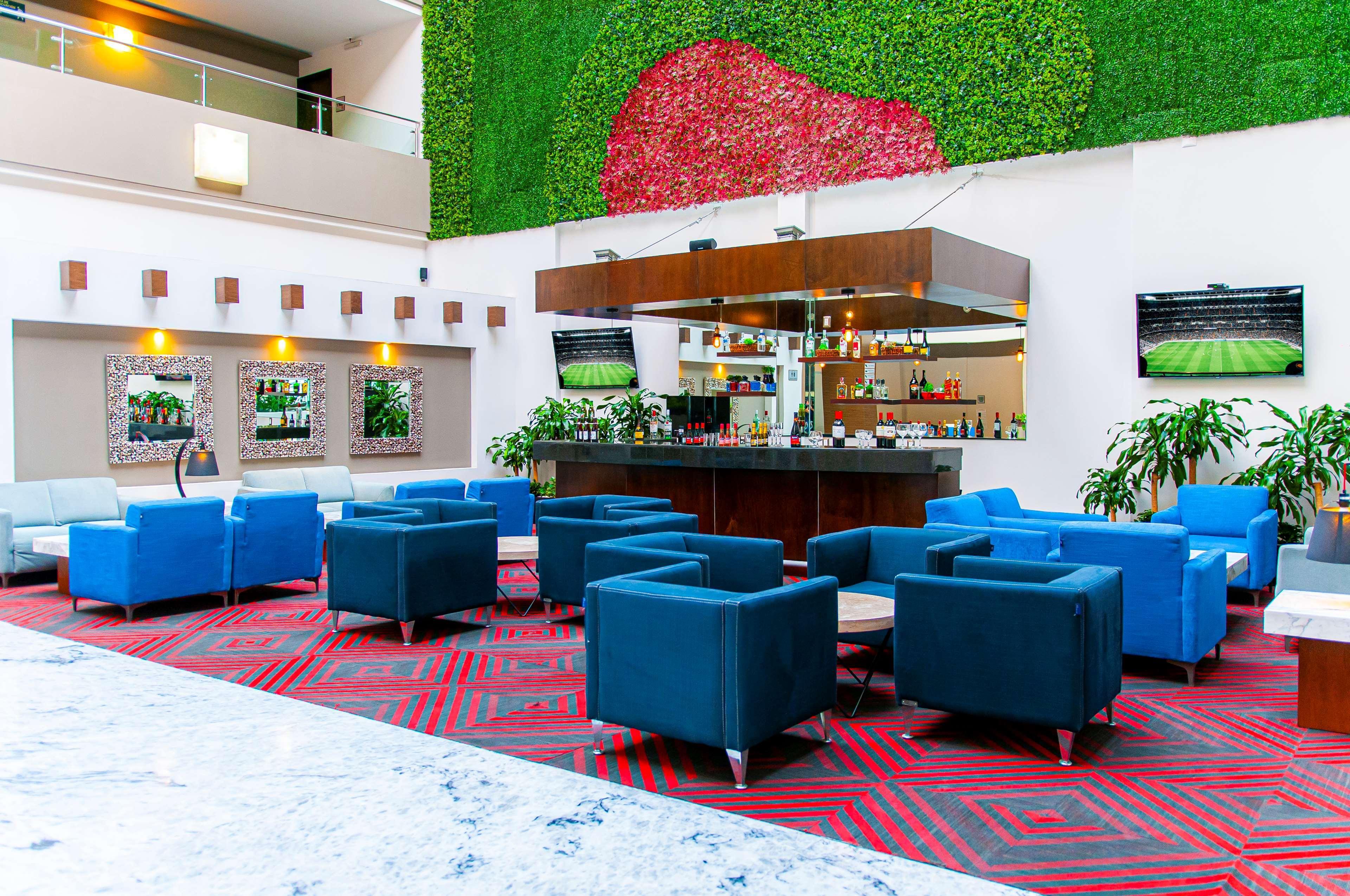 Motel Best Western Oak Meadows 3*