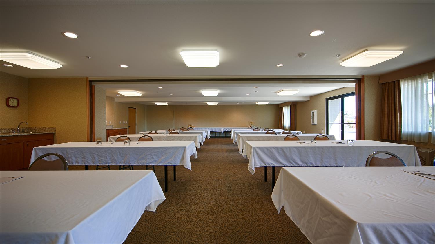Motel Best Western Oak Meadows