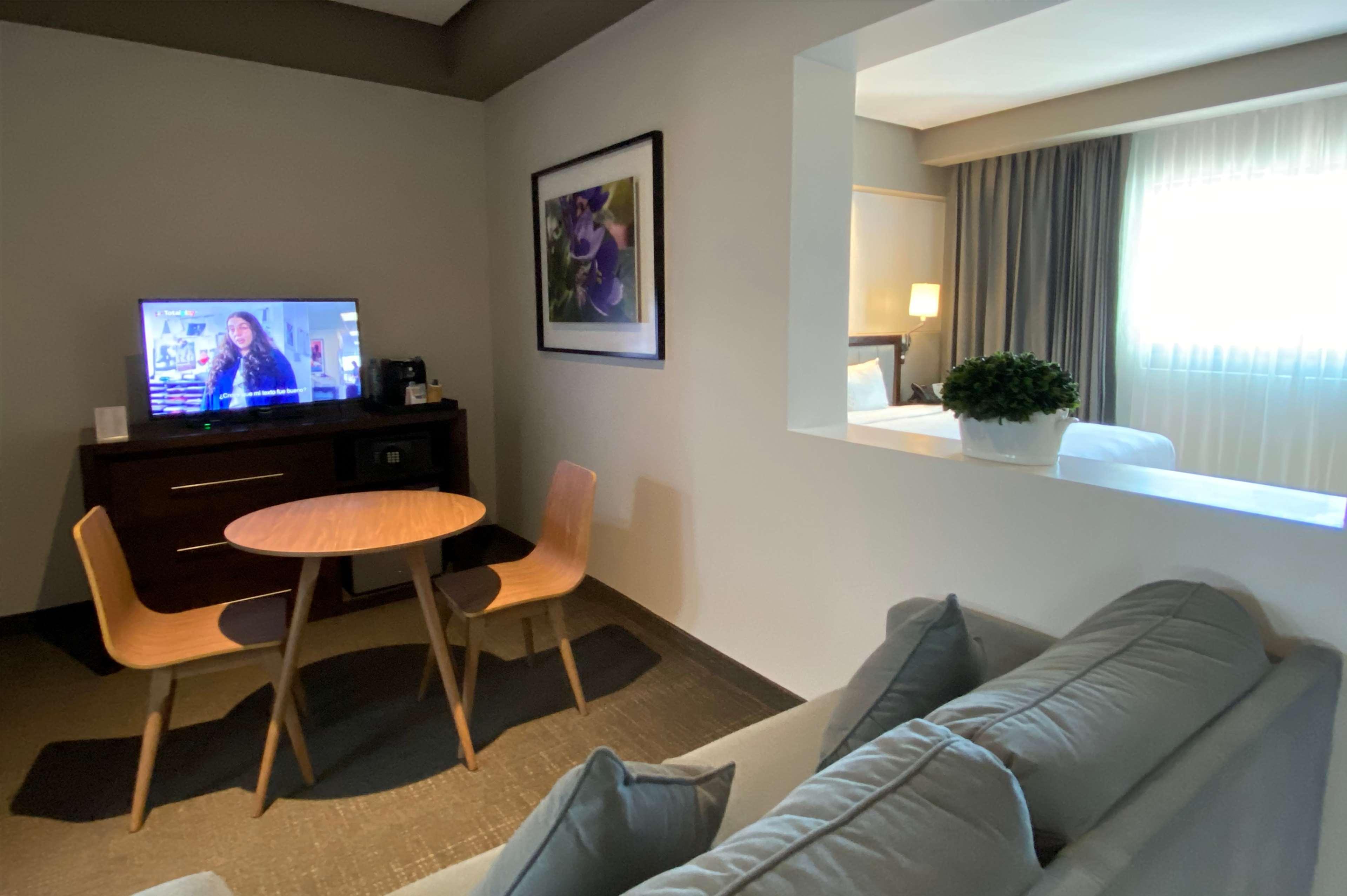 Best Western Oak Meadows